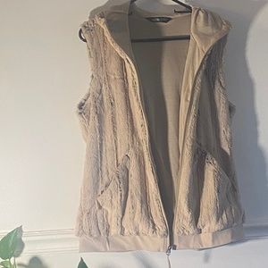 North face vest